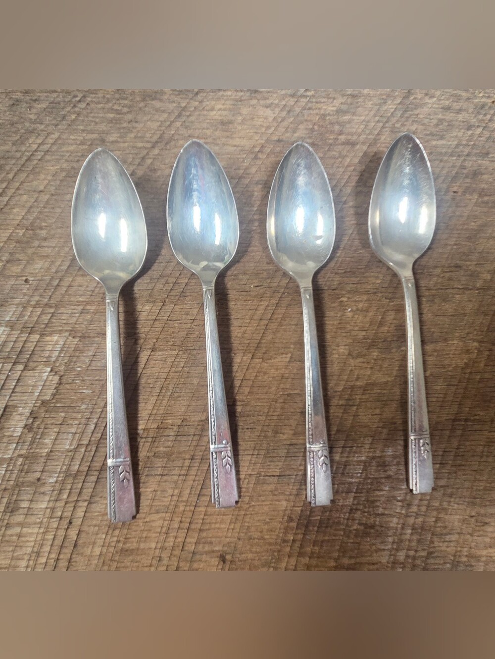 Vintage Oneida Prestige Grenoble Silverplate 4 Dessert Spoons ~ Bin RR